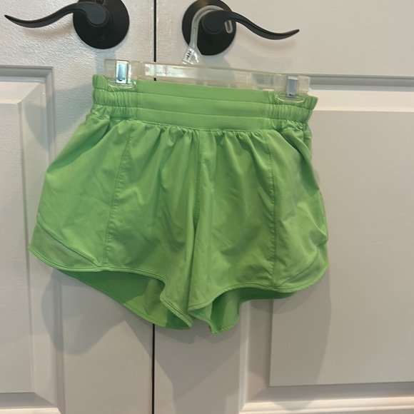 Hotty hot low rise short lined 4” in the color “scream green light”. - Picture 4 of 6